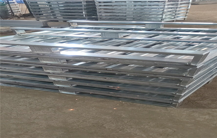 定做鐵托盤(pán)-鐵托盤(pán)制作工藝流程